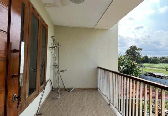 Rumah Mewah 2 Lantai Murah View sawah di Jetis Bantul dekat Pasar Barongan