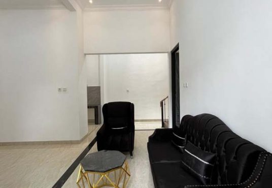 Rumah Mewah Klasik 2 Lantai Pogung dekat Kampus UGM