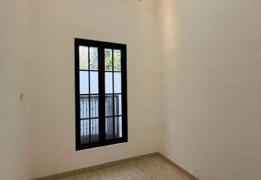 Rumah Mewah Klasik 2 Lantai Pogung dekat Kampus UGM