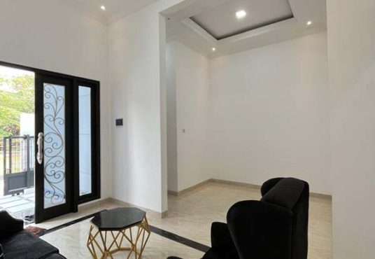 Rumah Mewah Klasik 2 Lantai Pogung dekat Kampus UGM