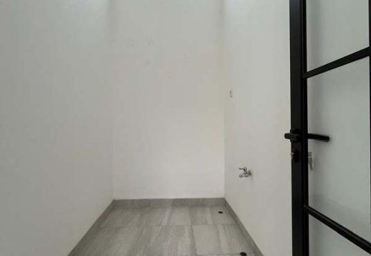 Rumah Mewah Klasik 2 Lantai Pogung dekat Kampus UGM