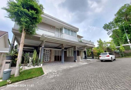 Rumah MEWAH FULLY FURNISHED LUX & INSTAGRAMABLE Perumahan Elite Citra Grand Mutiara
