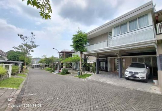 Rumah MEWAH FULLY FURNISHED LUX & INSTAGRAMABLE Perumahan Elite Citra Grand Mutiara