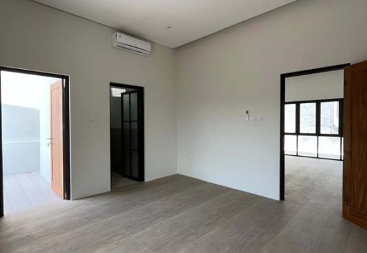 RUMAH MEWAH KONTEMPORER KEKINIAN MODERN 2 LANTAI