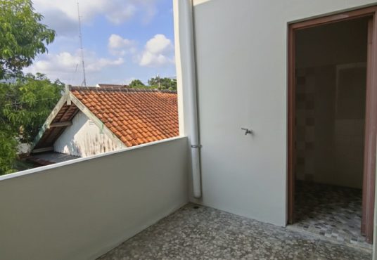 Rumah 2 Lantai Classic Modern Siap Huni Di Krapyak Sewon