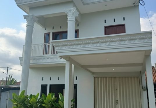 Rumah 2 Lantai Classic Modern Siap Huni Di Krapyak Sewon