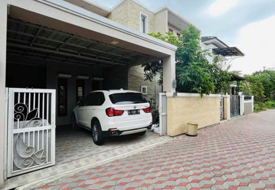 Rumah 2 Lantai di Gentan Jl. Kaliurang km 10 dekat UII dan UGM