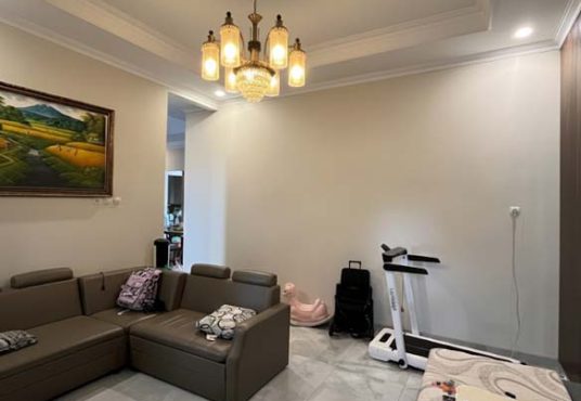 Rumah 2 Lantai di Gentan Jl. Kaliurang km 10 dekat UII dan UGM
