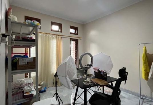Rumah 2 Lantai di Gentan Jl. Kaliurang km 10 dekat UII dan UGM