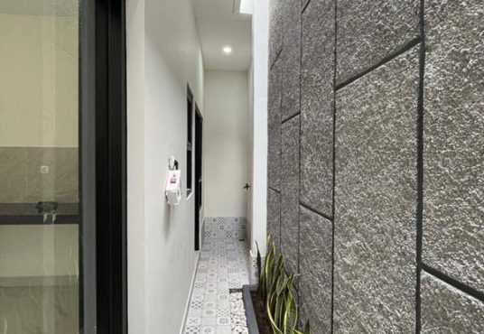 Rumah 2 lantai Siap Huni Jakal km 8 dekat UGM