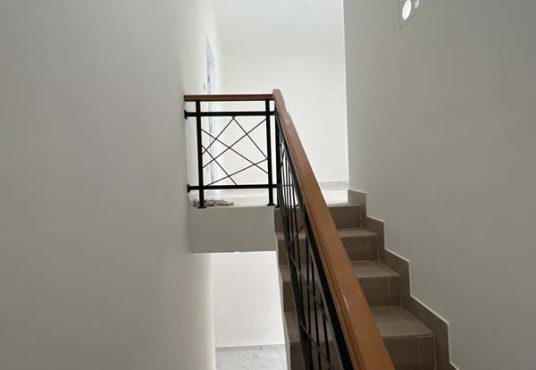 Rumah 2 lantai Siap Huni Jakal km 8 dekat UGM