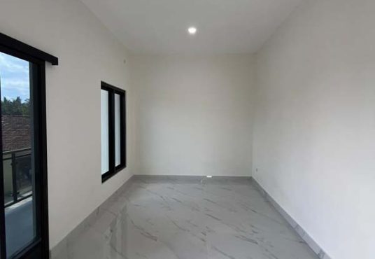 Rumah 2 lantai Siap Huni Jakal km 8 dekat UGM