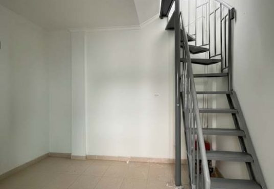 RUMAH CANTIK TERAWAT LIKE NEW JALAN KALIURANG KM 8.5 DEKAT UGM