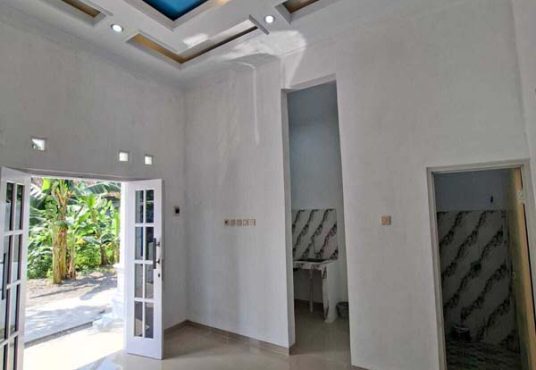 Rumah murah klasik-modern imut di Imogiri Barat