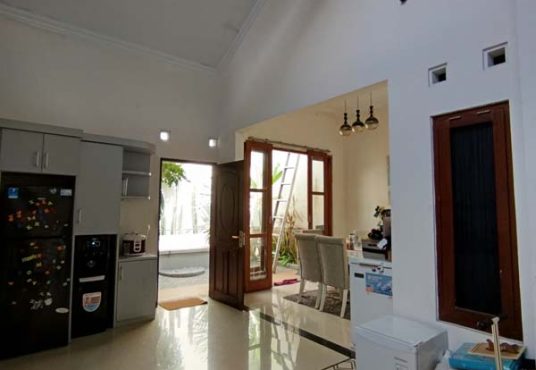 Rumah Mewah 2 lantai Tanah Luas di Kadisoka Timur Jogjabay Waterpark