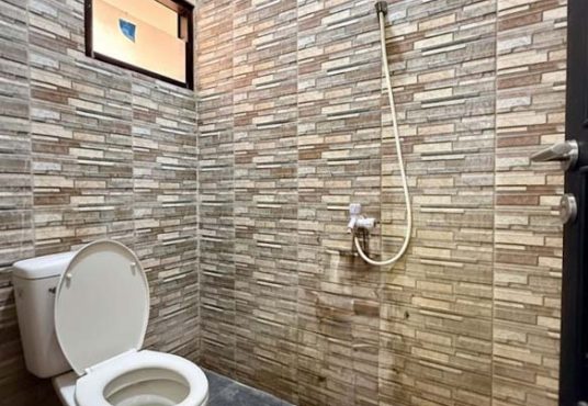 Rumah Cantik Dalam Perumahan Elite Pondok Permai Giwangan