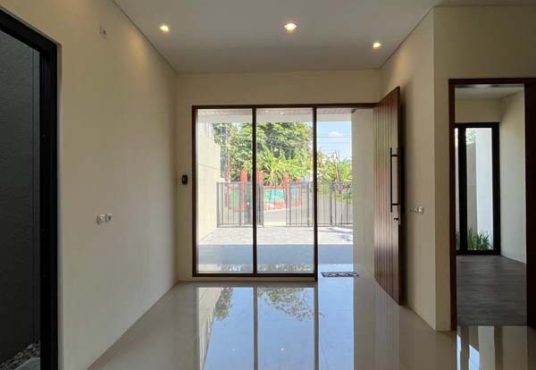 Rumah Mewah Limasan Modern Kekinian di Purwomartani Kalasan Sleman