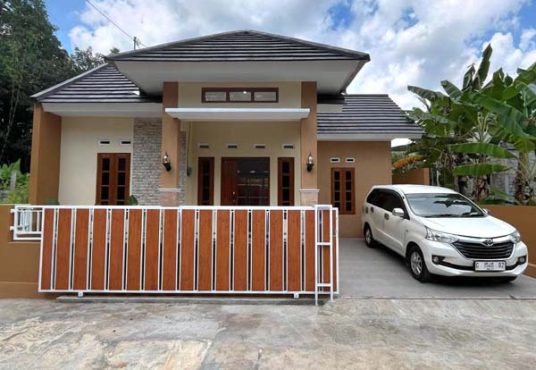 Rumah Coklat Baru Siap Huni di Margomulyo Seyegan dekat Pasar Cebongan