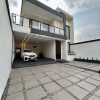 Rumah Mewah Luas Kolam Renang dekat RSA UGM
