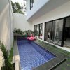 Rumah Mewah Luas Kolam Renang dekat RSA UGM