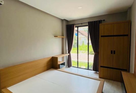 Rumah Mewah 2 Lantai Exclusive dalam Cluster dekat Kantor Pemda Wates
