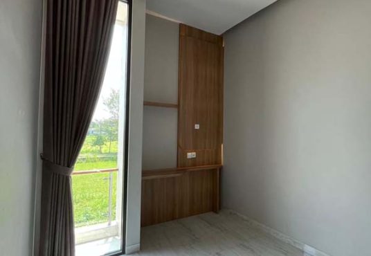 Rumah Mewah 2 Lantai Exclusive dalam Cluster dekat Kantor Pemda Wates