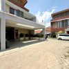 RUMAH MEWAH 2 LANTAI FULL FURNISHED Dalam Cluster Eksklusif di Dalam Ringroad Gedongkuning