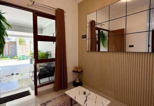 RUMAH MEWAH 2 LANTAI FULL FURNISHED Dalam Cluster Eksklusif di Dalam Ringroad Gedongkuning
