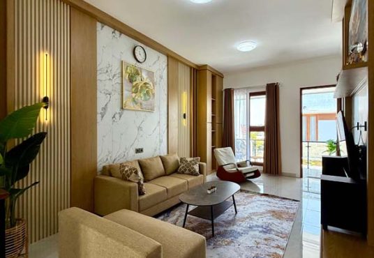 RUMAH MEWAH 2 LANTAI FULL FURNISHED Dalam Cluster Eksklusif di Dalam Ringroad Gedongkuning