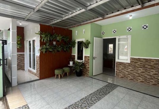 RUMAH CANTIK KEKINIAN FULL FURNISHED DALAM PERUMAHAN BANGUNTAPAN ASRI