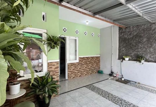 RUMAH CANTIK KEKINIAN FULL FURNISHED DALAM PERUMAHAN BANGUNTAPAN ASRI
