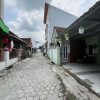 RUMAH CANTIK KEKINIAN FULL FURNISHED DALAM PERUMAHAN BANGUNTAPAN ASRI