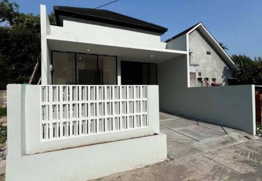 Rumah Cantik Limasan Modern di Karangjati Tamantirto dekat Kampus UMY