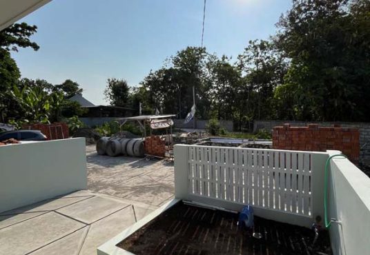 Rumah Cantik Limasan Modern di Karangjati Tamantirto dekat Kampus UMY