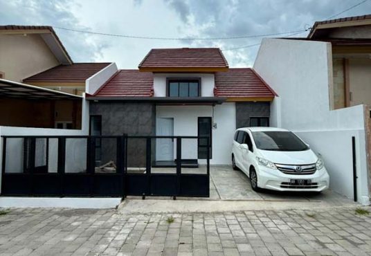 Rumah Cantik Minimalis Tanah Luas Harga Ekonomis di Jangkang Timur Jakal km 13