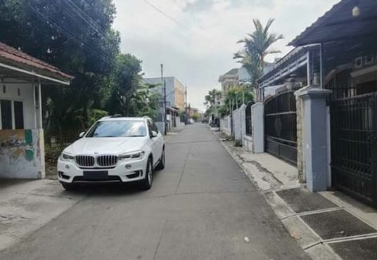 Rumah Luas strategis di kompleks Perumahan Ambarukmo Plaza Hotel Seturan