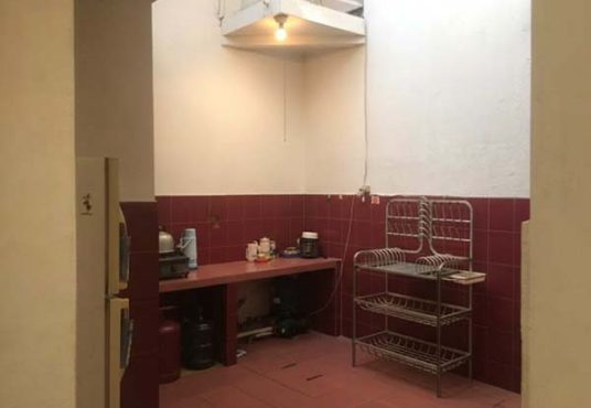 Rumah Luas strategis di kompleks Perumahan Ambarukmo Plaza Hotel Seturan