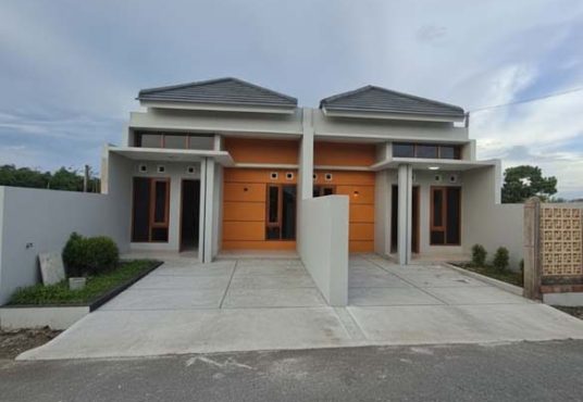 Rumah Cantik Siap Huni di Jl. Wonosari Dekat Kids Fun