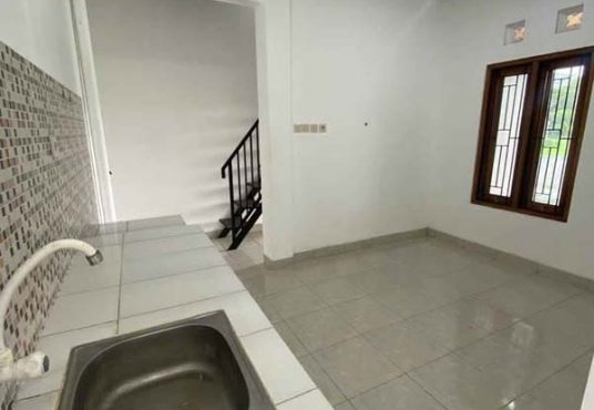 Rumah 2 Lantai Siap Huni Jalan Wonosari View Pegunungan Bukit Bintang