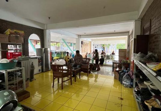 Dijual Rumah Luas dengan Kolam Renang Umum Cocok untuk Villa Hunian & Investasi Liburan