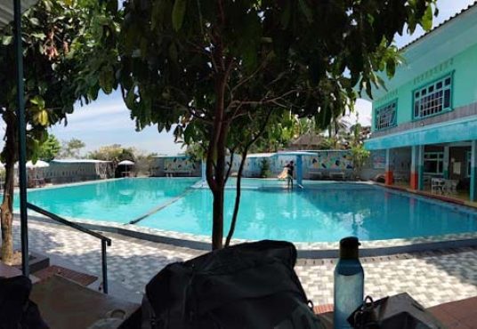 Dijual Rumah Luas dengan Kolam Renang Umum Cocok untuk Villa Hunian & Investasi Liburan