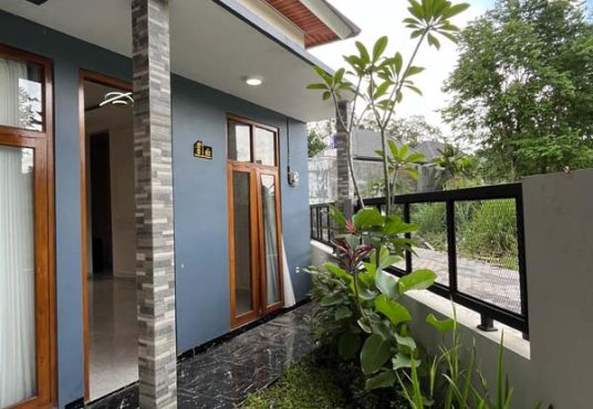 Rumah Limasan Modern Tata Ruang Lega di Jangkang Jakal km 13