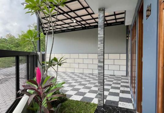 Rumah Limasan Modern Tata Ruang Lega di Jangkang Jakal km 13