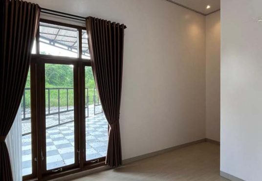 Rumah Limasan Modern Tata Ruang Lega di Jangkang Jakal km 13