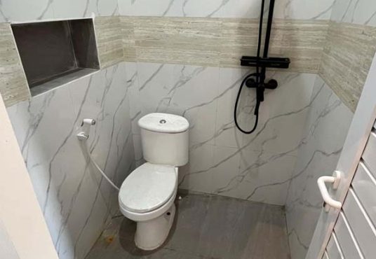 Rumah Limasan Modern Tata Ruang Lega di Jangkang Jakal km 13