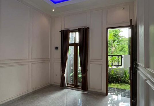 Rumah Limasan Modern Tata Ruang Lega di Jangkang Jakal km 13