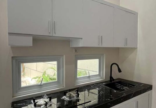 Rumah Limasan Modern Tata Ruang Lega di Jangkang Jakal km 13