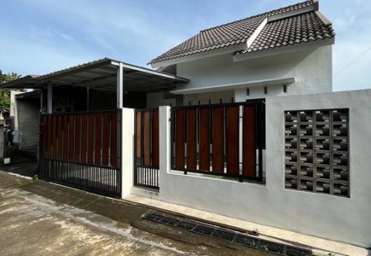 Rumah Cantik Siap Huni Di Kaliurang Km 10 Timur Pasar Gentan