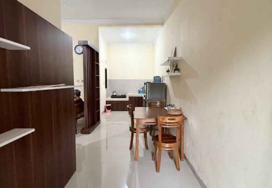 RUMAH CANTIK 2 LANTAI FULL FURNISHED DALAM KOTA UMBULHARJO YOGYAKARTA