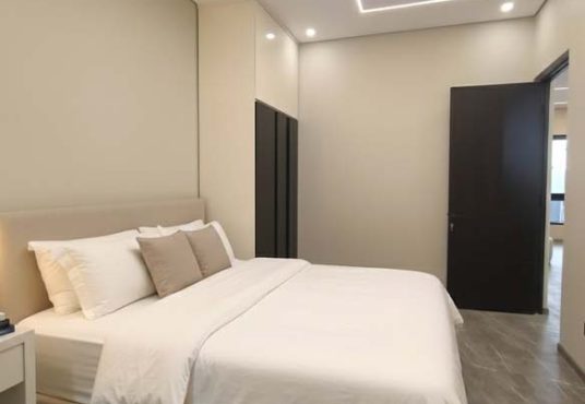 Bumi Sentosa 2 - Dijual Rumah 2 Lantai Baru Full Furnished Dekat SD Model